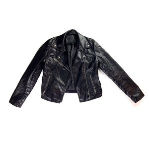 SHEIN Black Asymmetrical Zip Faux Leather Jacket